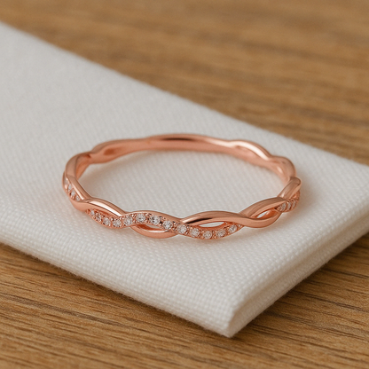 Zircon Twist Band Ring